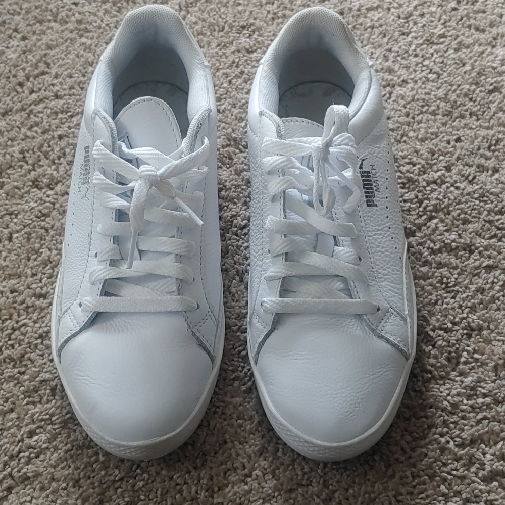 Puma tennis shoes